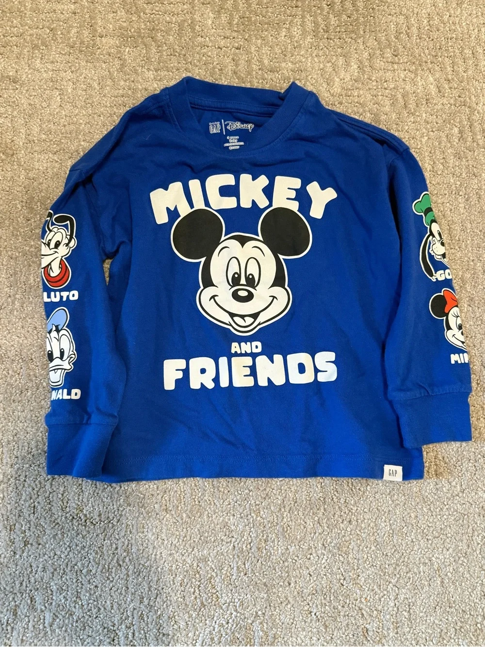 GAP x Disney Mickey and Friends Long Sleeve Graphic Tee | 3 Years (100 cm)